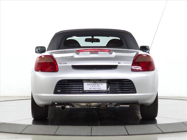 Used 2002 Toyota MR2 image 6