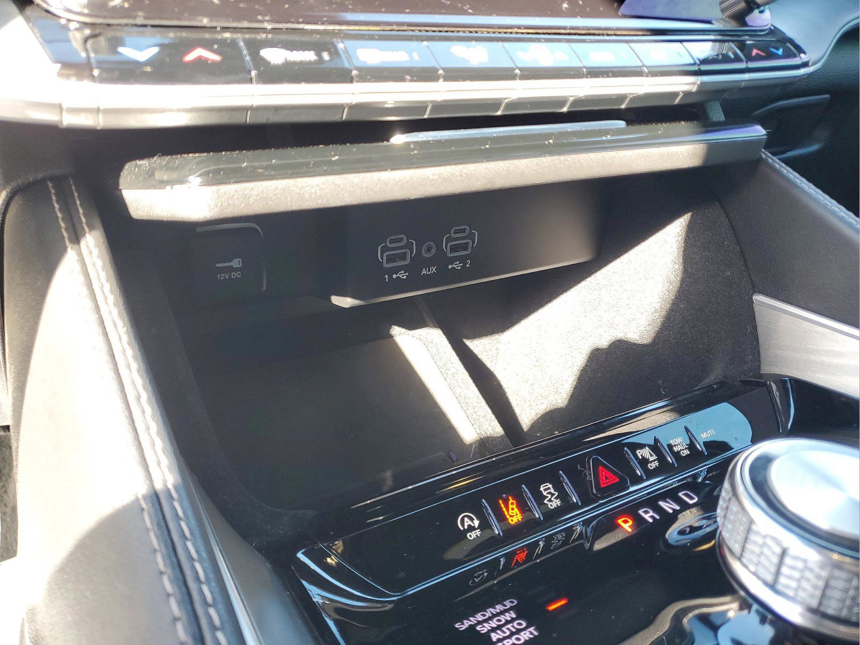 Certified 2025 Jeep Wagoneer Series II image 21