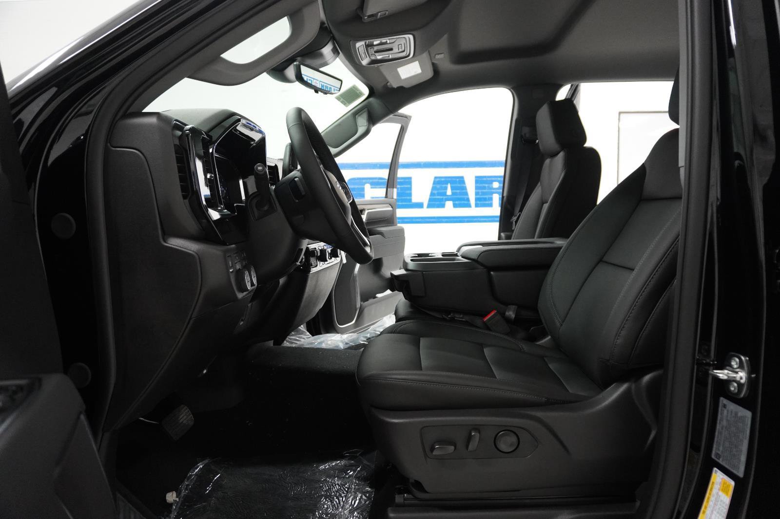 New 2026 Chevrolet Silverado 2500 LT w/ Trail Boss Package image 13
