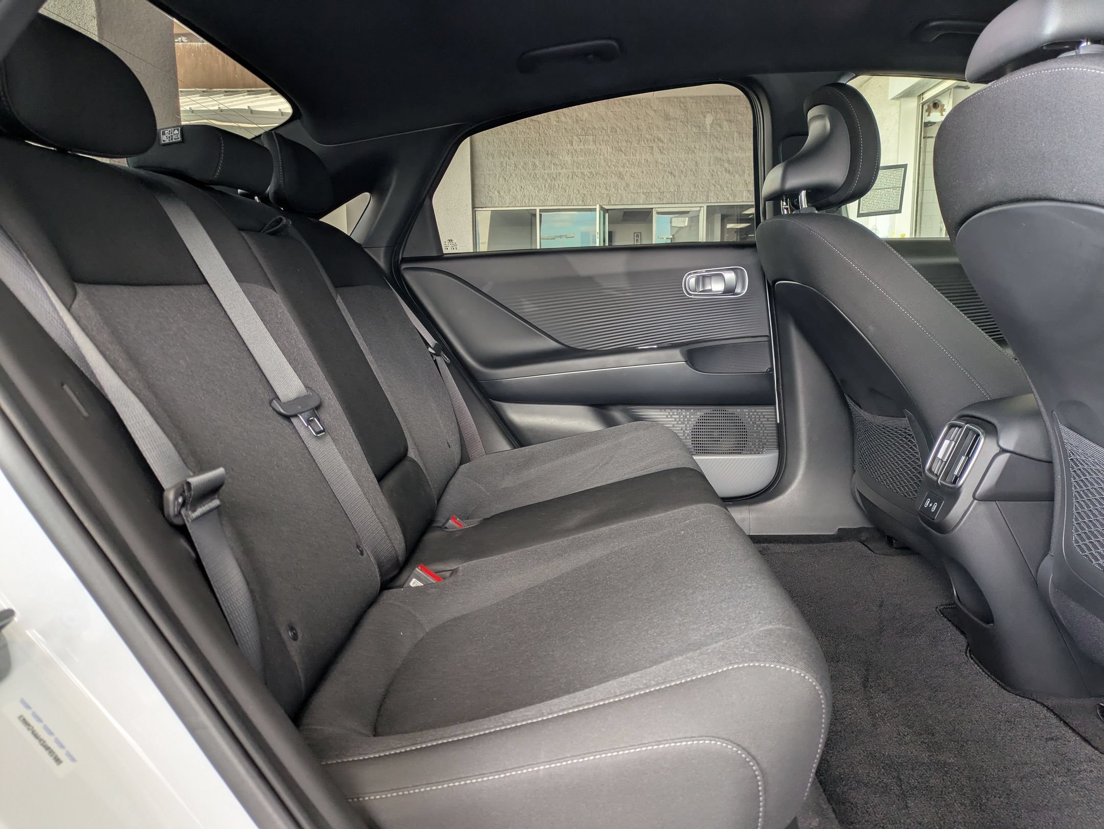 Certified 2025 Hyundai Ioniq 6 SE RWD image 12