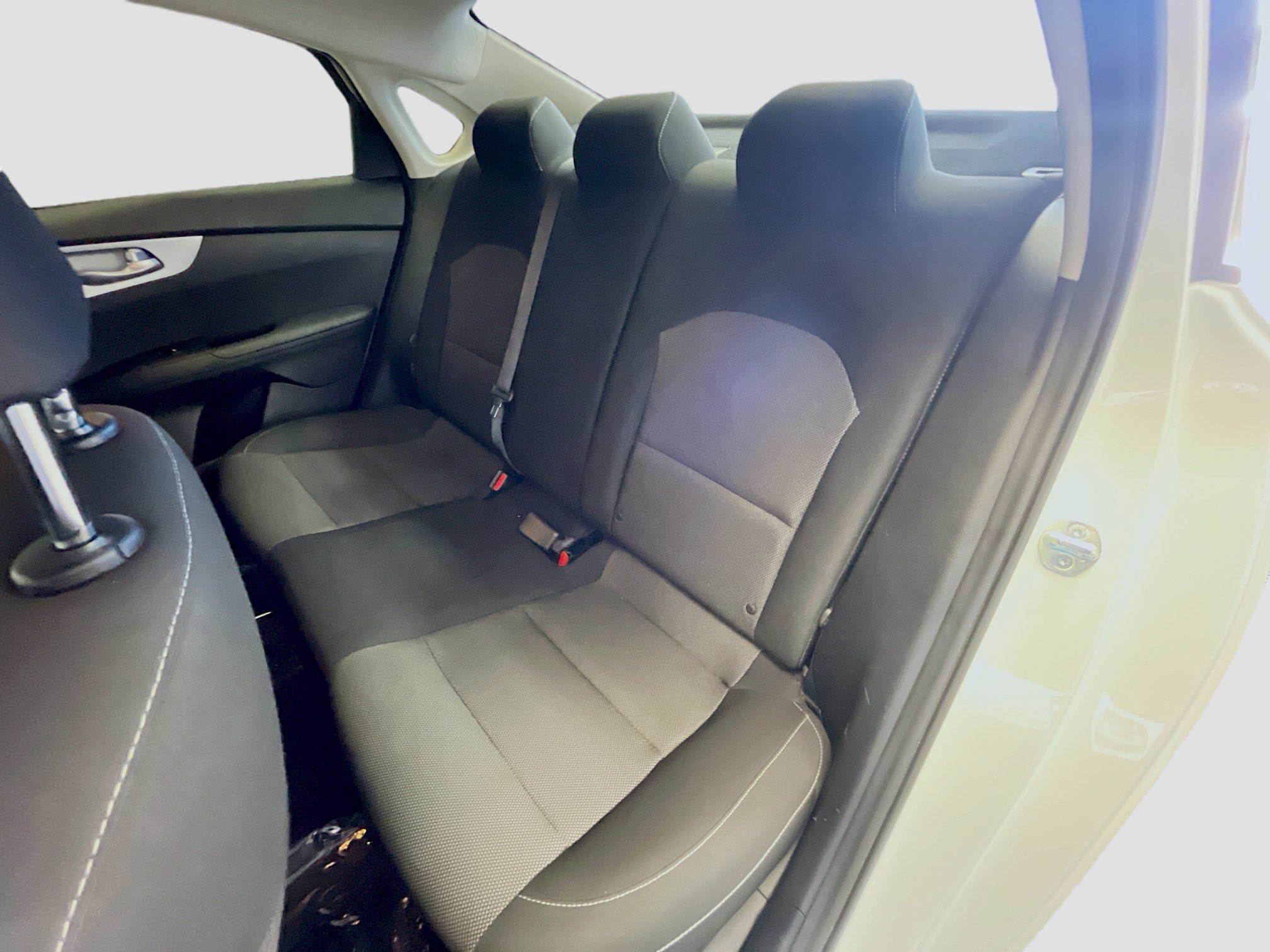 Used 2024 Kia Forte LXS w/ LXS Technology Package FWD image 14