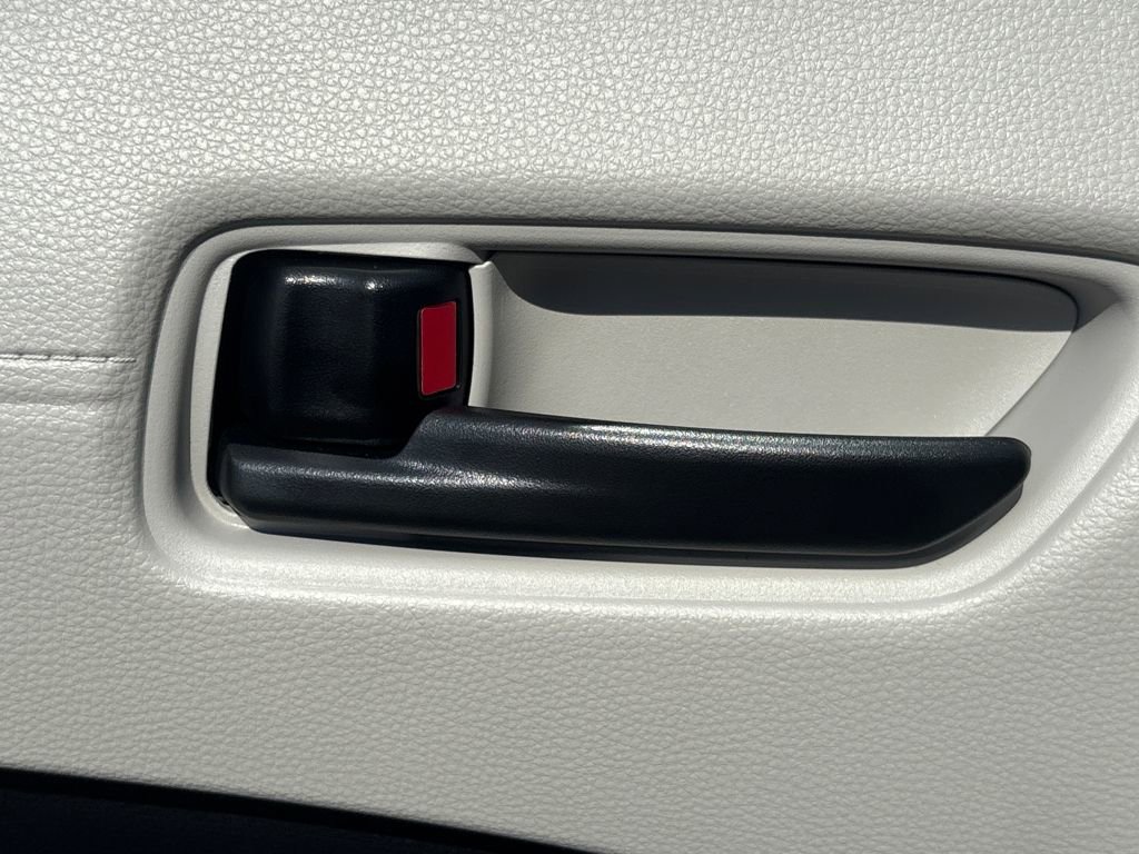New 2026 Toyota Corolla Cross L image 8