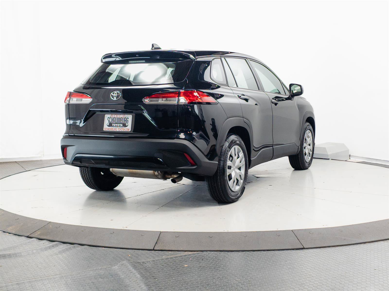 Certified 2023 Toyota Corolla Cross L AWD/4WD image 11