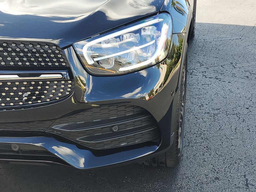 Used 2022 Mercedes-Benz GLC 300 image 10