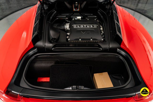 New 2025 Lotus Emira image 15