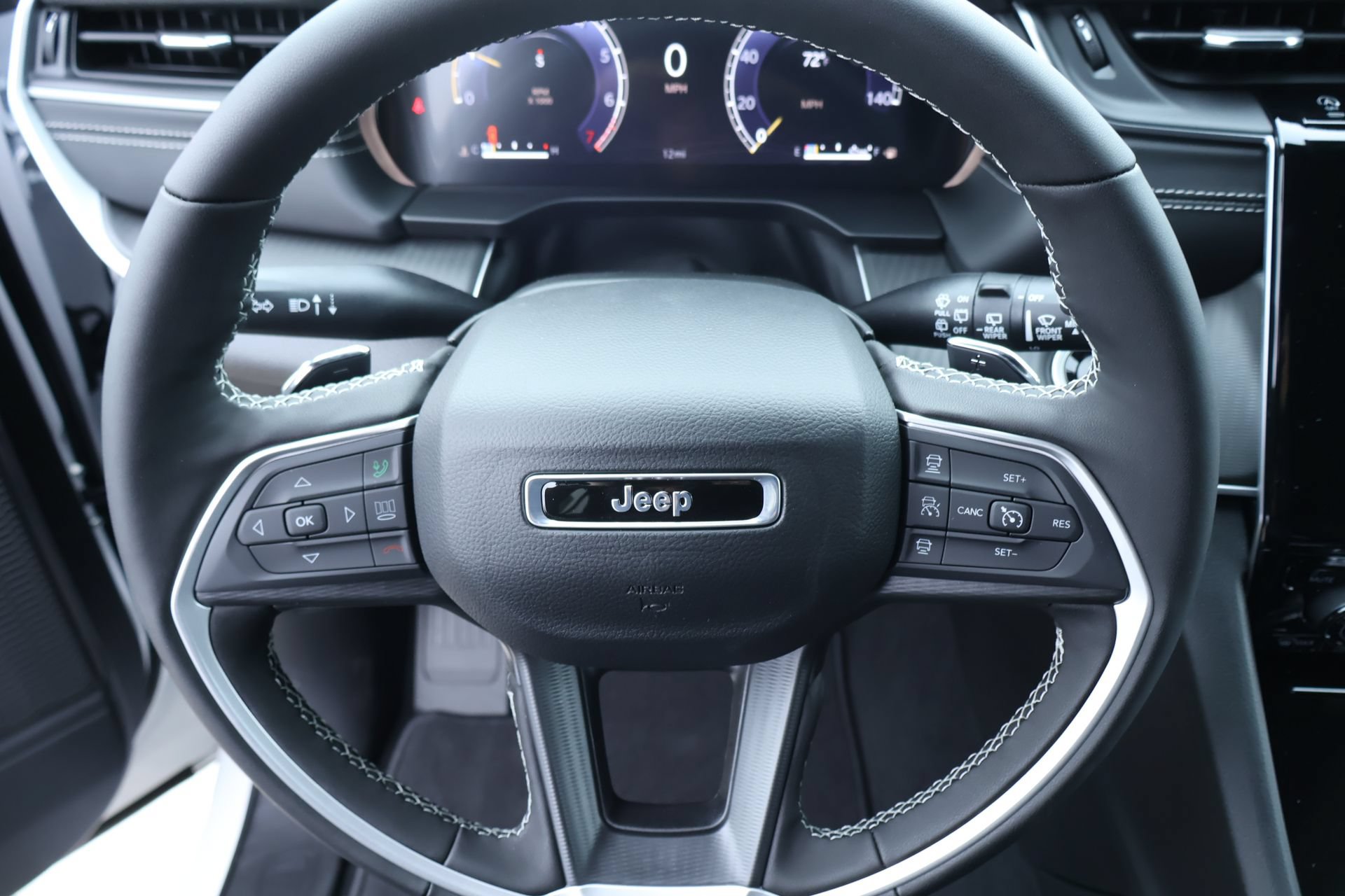 New 2026 Jeep Grand Cherokee Laredo X RWD image 3