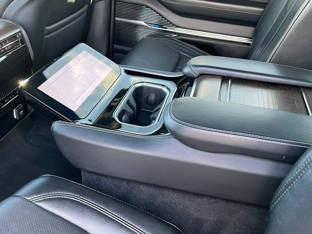 Certified 2024 Jeep Grand Wagoneer L 4WD image 5