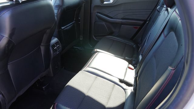 Used 2025 Ford Escape ST-Line AWD/4WD image 14
