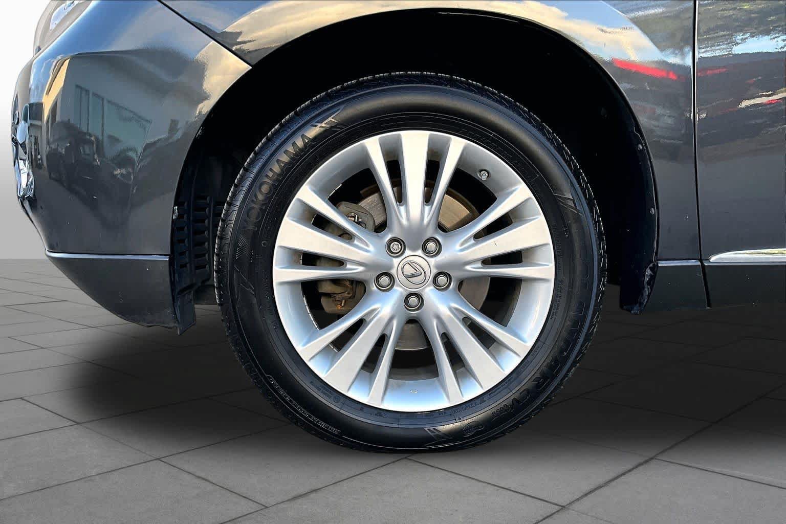 Used 2011 Lexus RX 450h AWD w/ Premium Pkg image 10