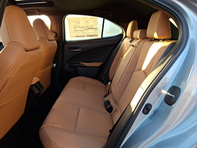 New 2026 Lexus UX 300h AWD image 6