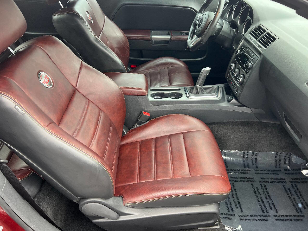 Used 2014 Dodge Challenger R/T image 23