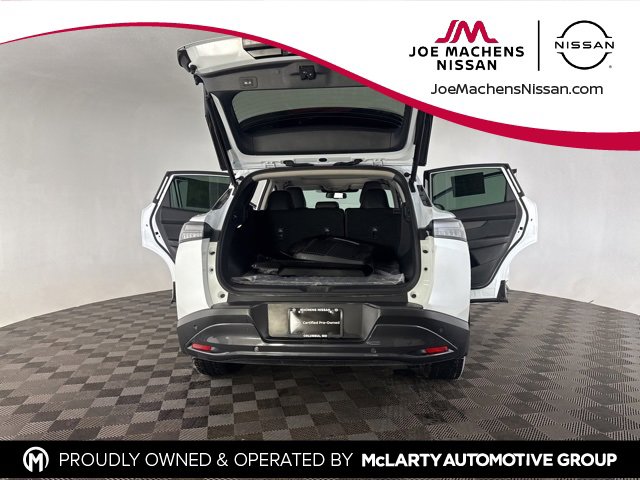 Certified 2025 Nissan Murano SL image 16