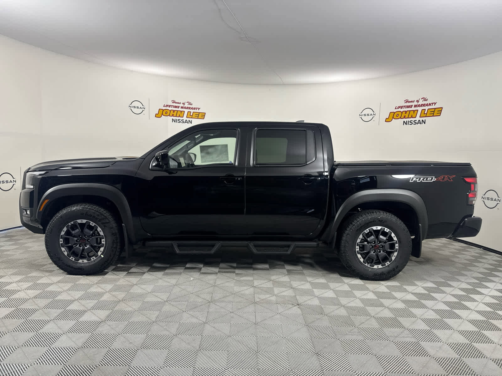 New 2026 Nissan Frontier PRO-4X w/ Pro Premium Package image 2