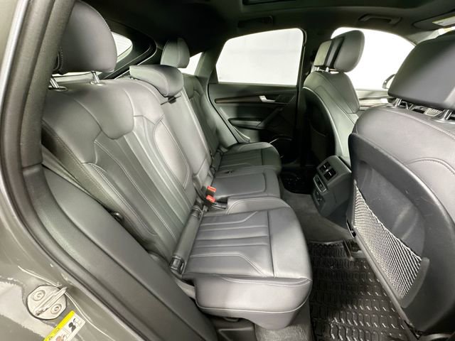Used 2023 Audi Q5 2.0T Premium w/ Convenience Package AWD/4WD image 27