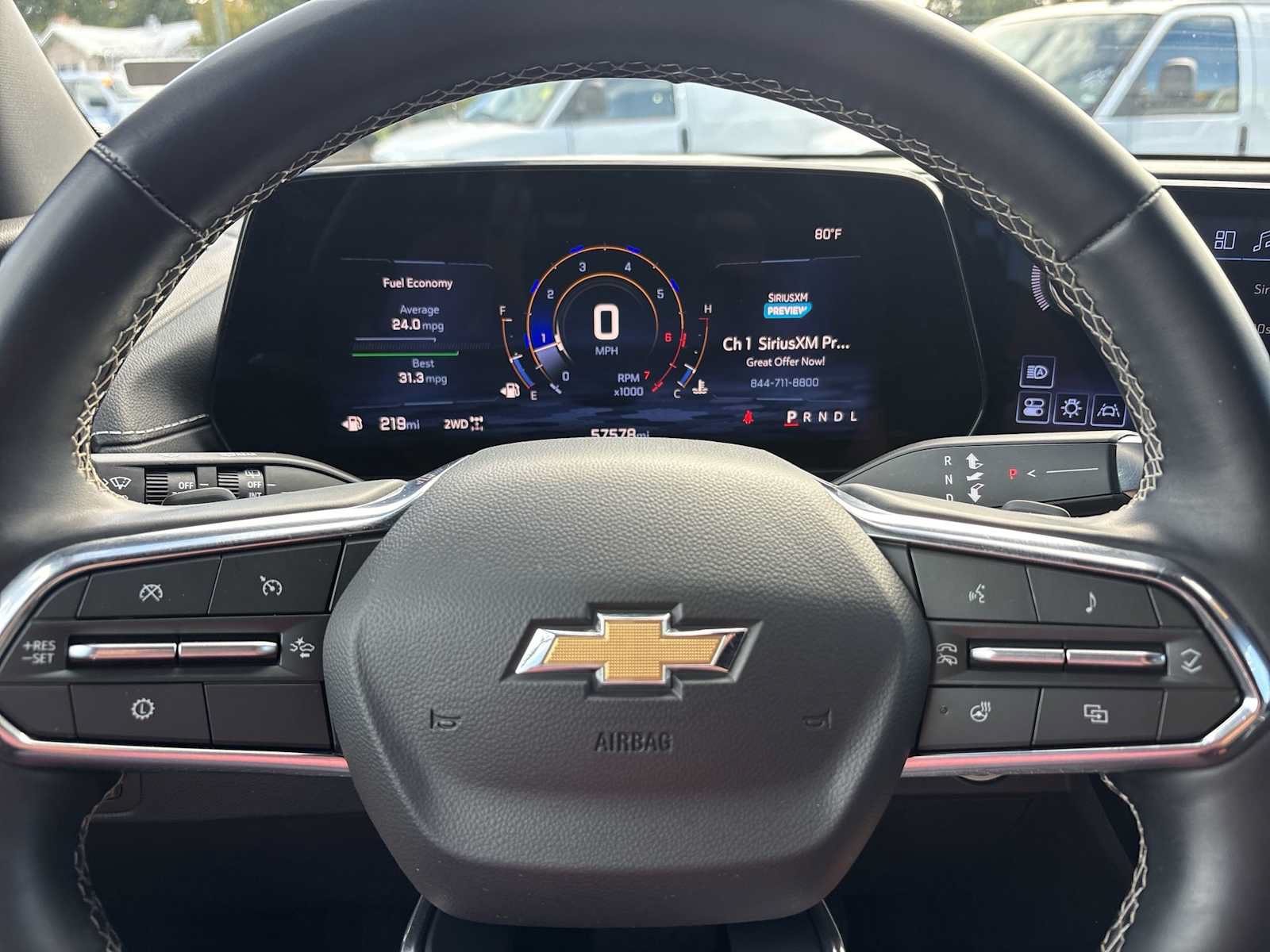 Used 2025 Chevrolet Traverse LT AWD/4WD image 11