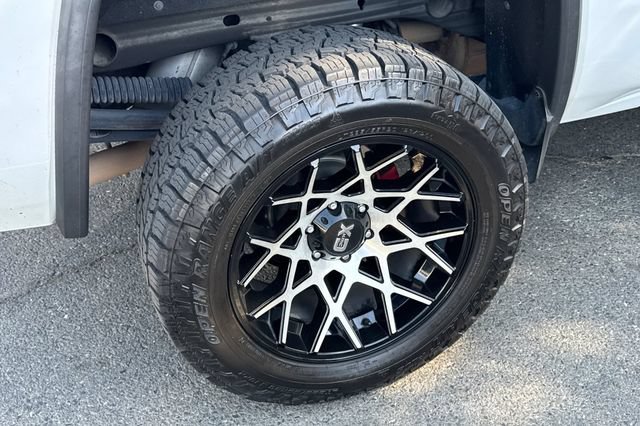 Used 2018 GMC Sierra 1500 SLT AWD/4WD image 4