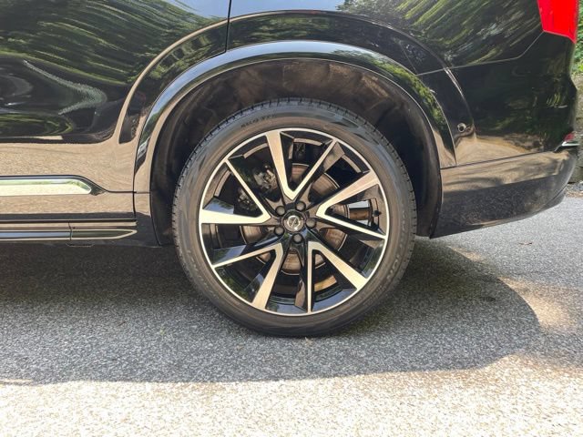 Certified 2023 Volvo XC90 B6 Plus w/ Protection Package Premier AWD/4WD image 27