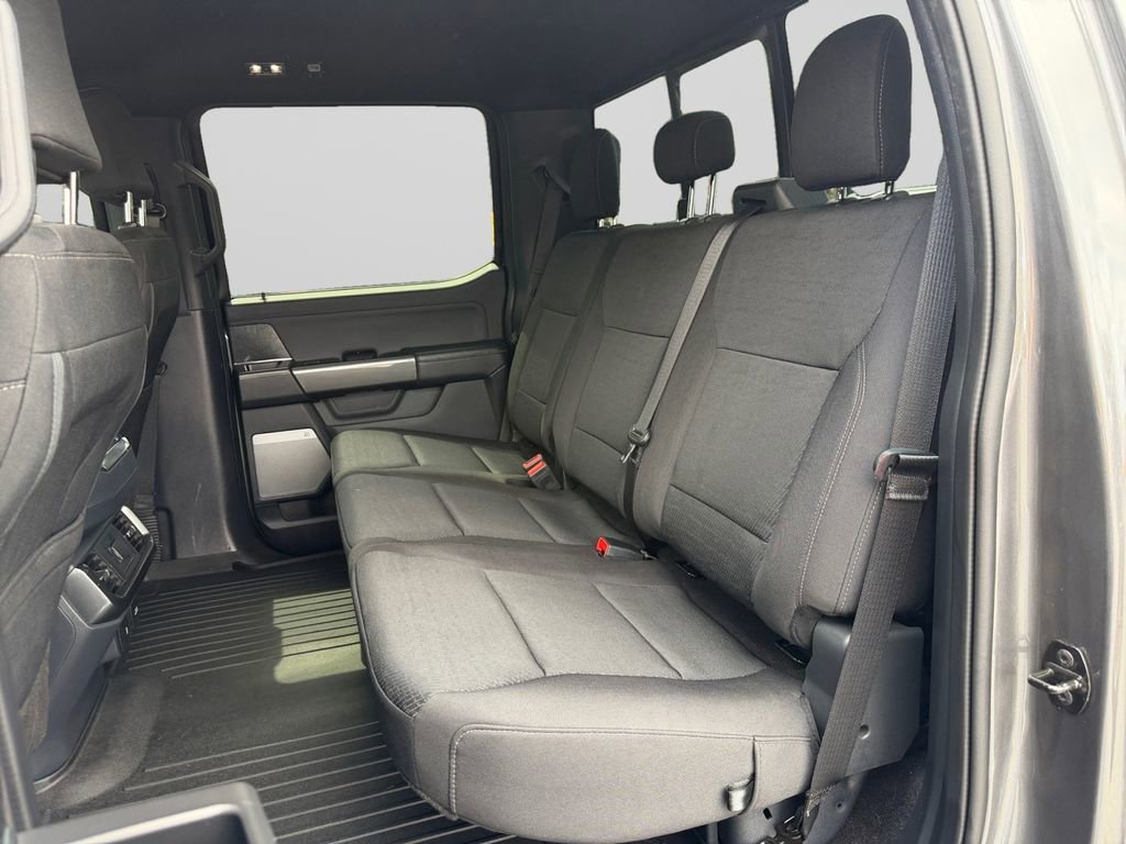 Used 2022 Ford F150 XLT w/ Equipment Group 302A High AWD/4WD image 16