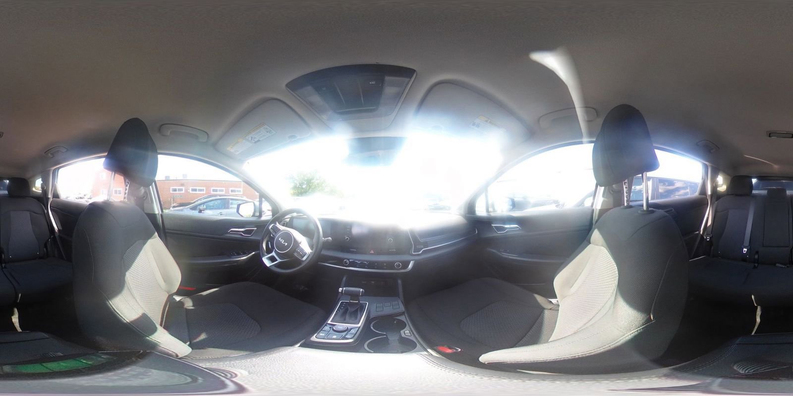 Used 2025 Kia Sportage LX FWD image 41
