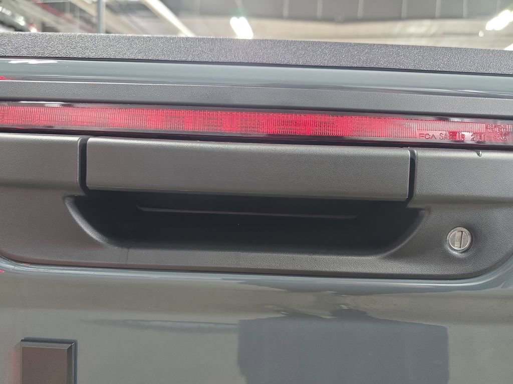 New 2026 Jeep Gladiator Sport image 14