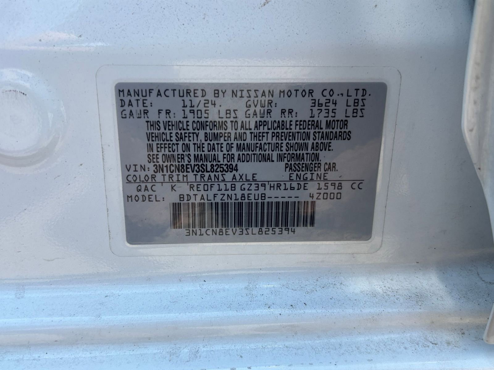 Used 2025 Nissan Versa SV w/ Trunk Package FWD image 25