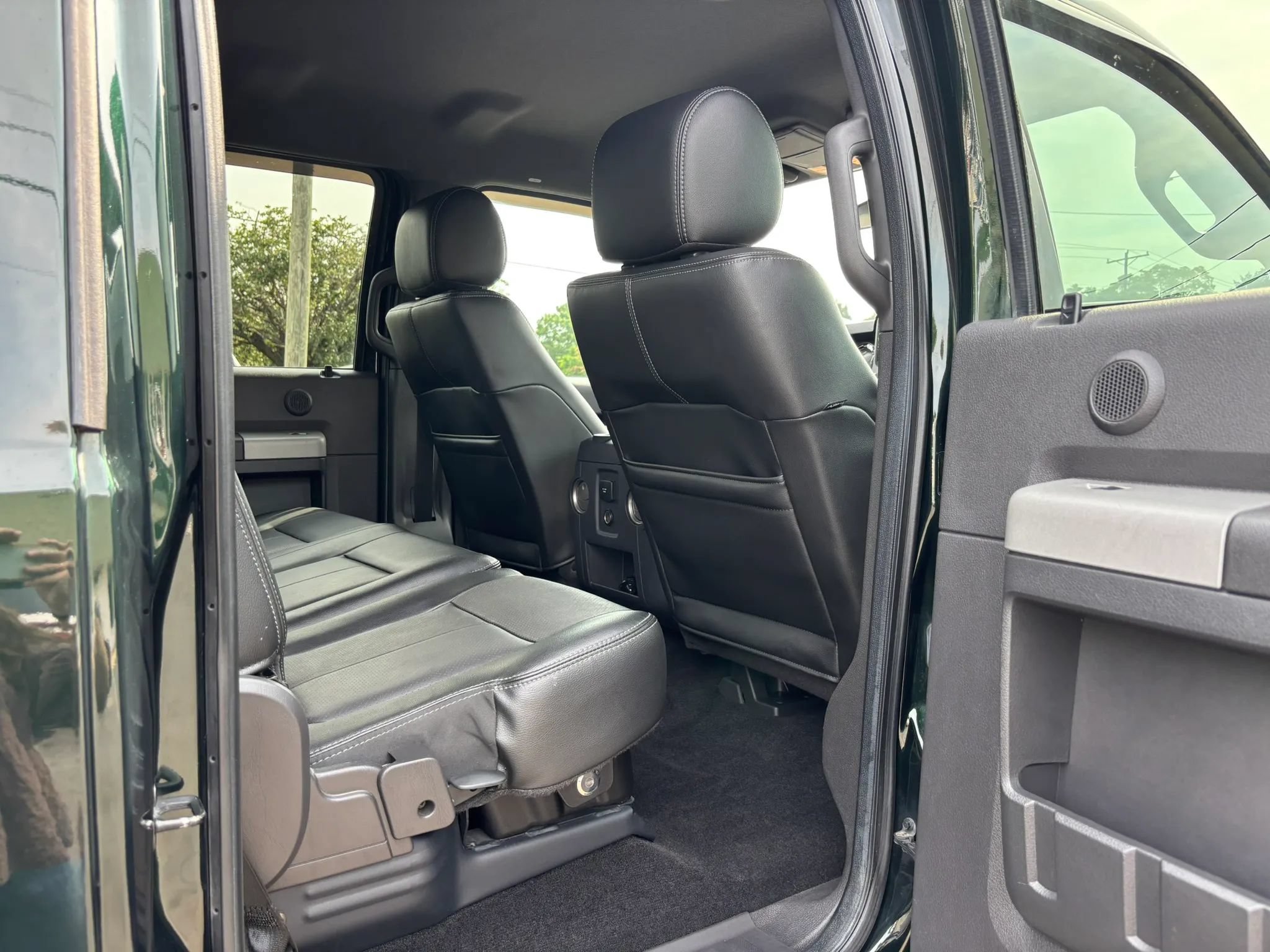 Used 2015 Ford F250 Lariat w/ Chrome Package AWD/4WD image 33