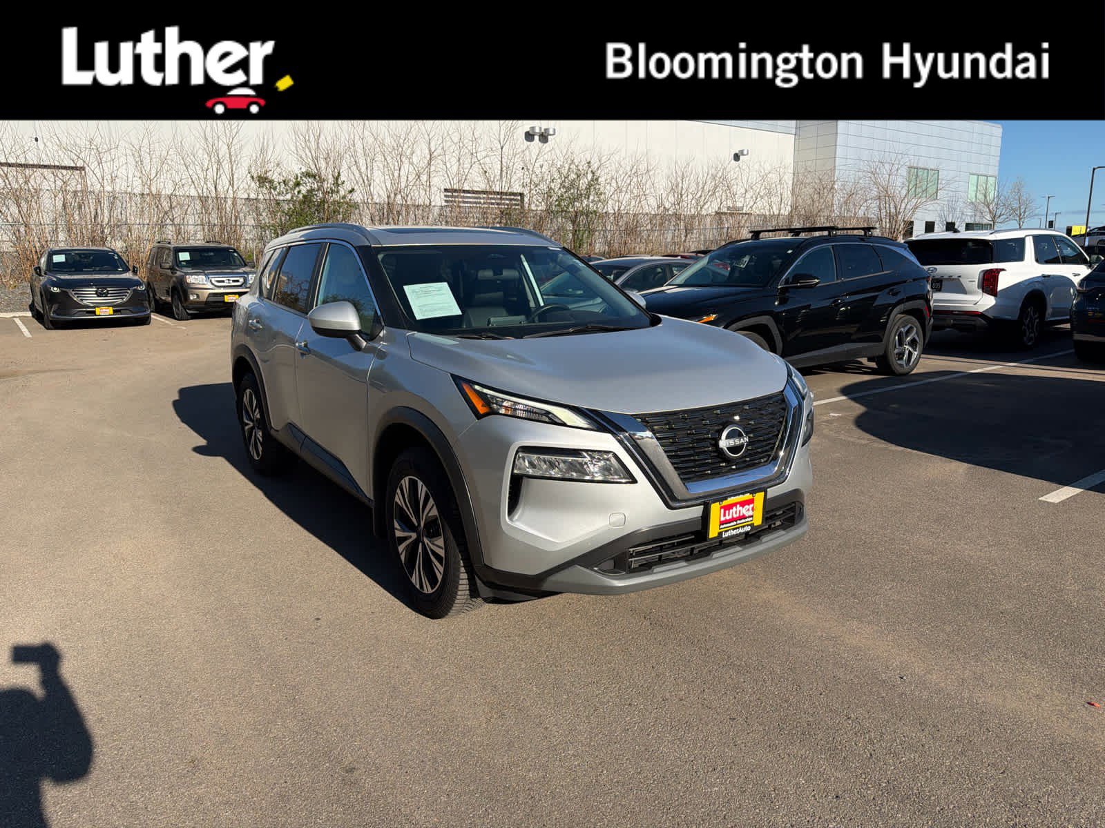 Used 2023 Nissan Rogue SV w/ SV Premium B Package AWD/4WD image 1