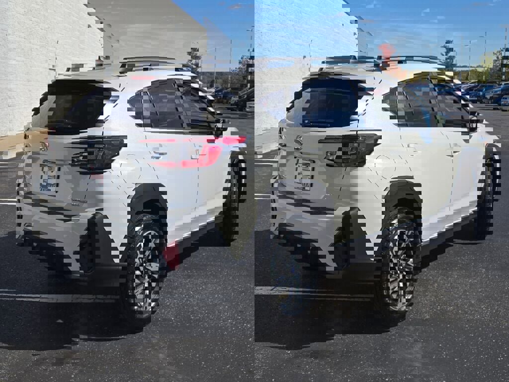 Used 2024 Subaru Crosstrek 2.0i Premium w/ Popular Package #3 image 11