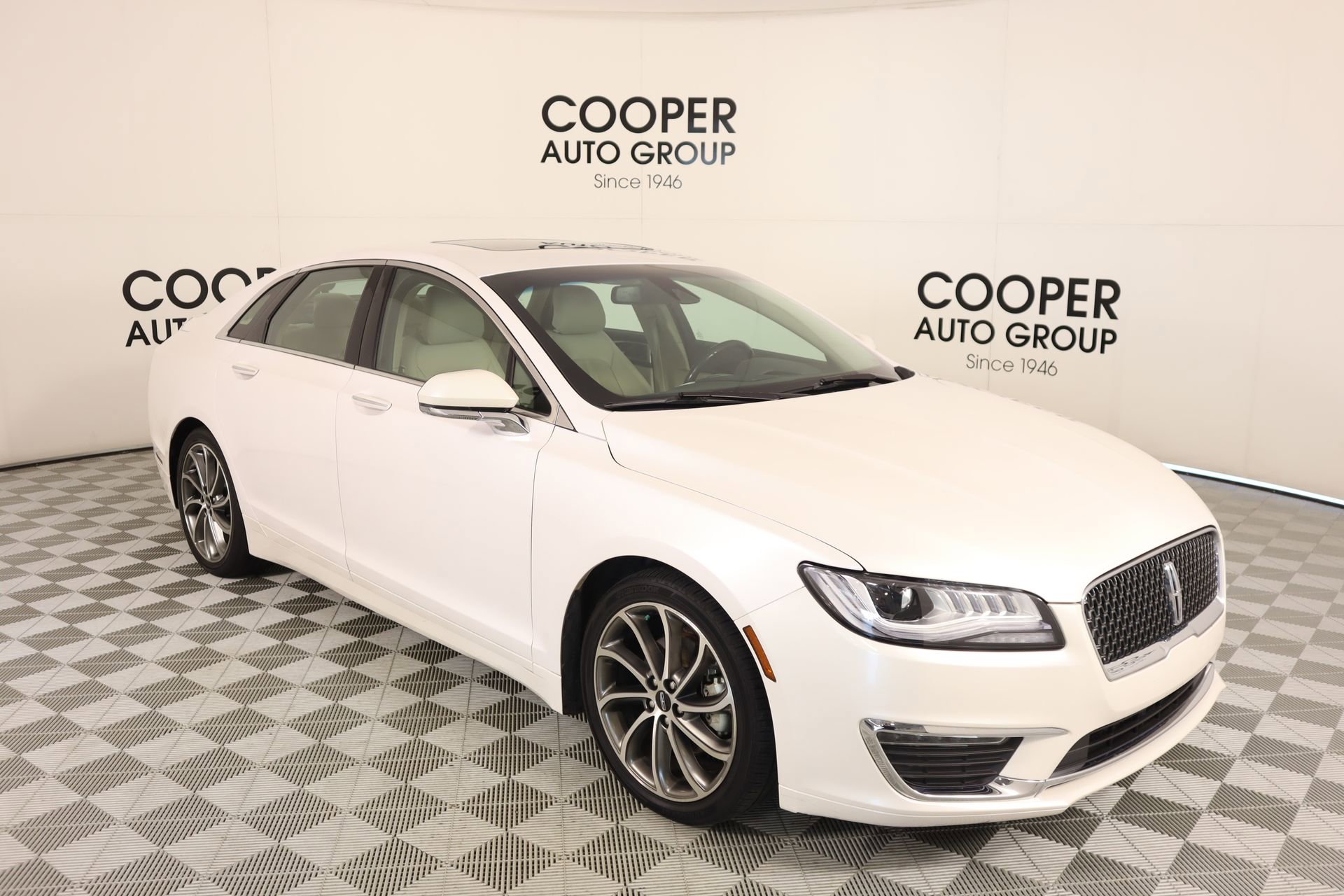 Used 2019 Lincoln MKZ Reserve w/ Reserve Plus Package image 1