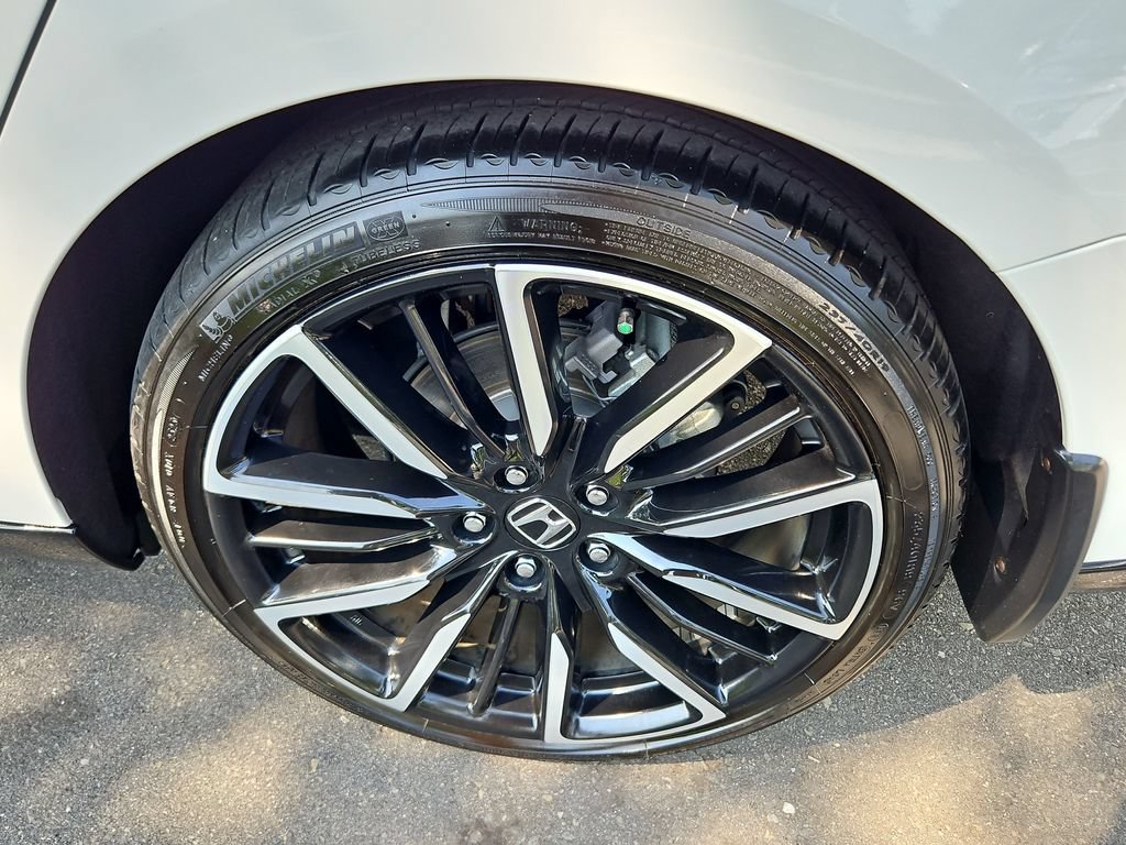 Used 2023 Honda Accord Touring image 34