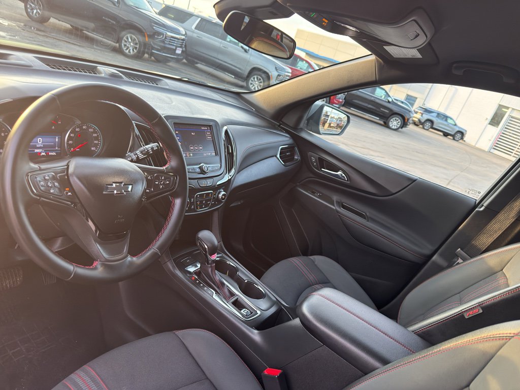 Used 2024 Chevrolet Equinox RS w/ LPO, Floor Liner Package image 25