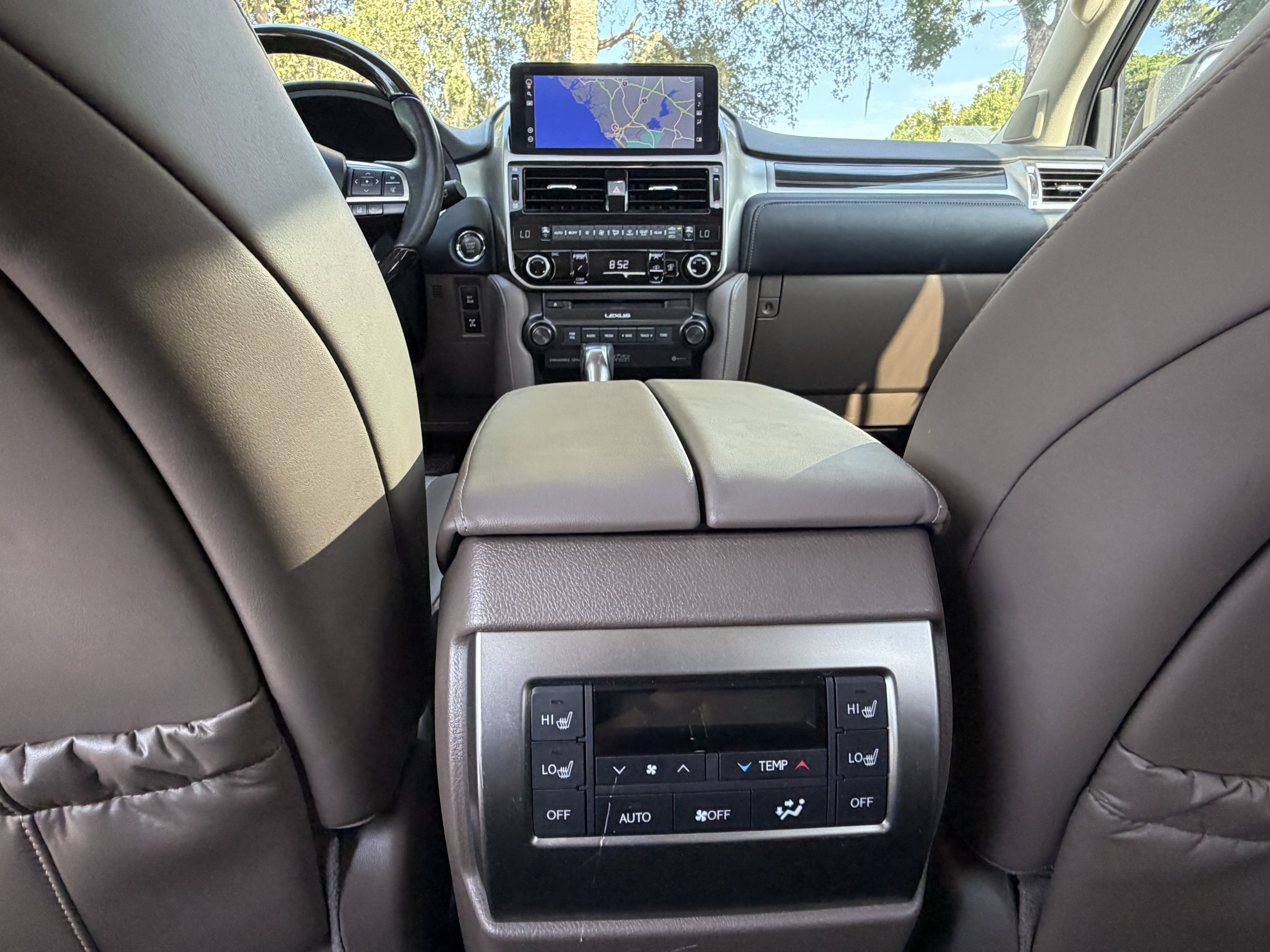 Certified 2023 Lexus GX 460 Luxury w/ Accessory Package AWD/4WD image 38