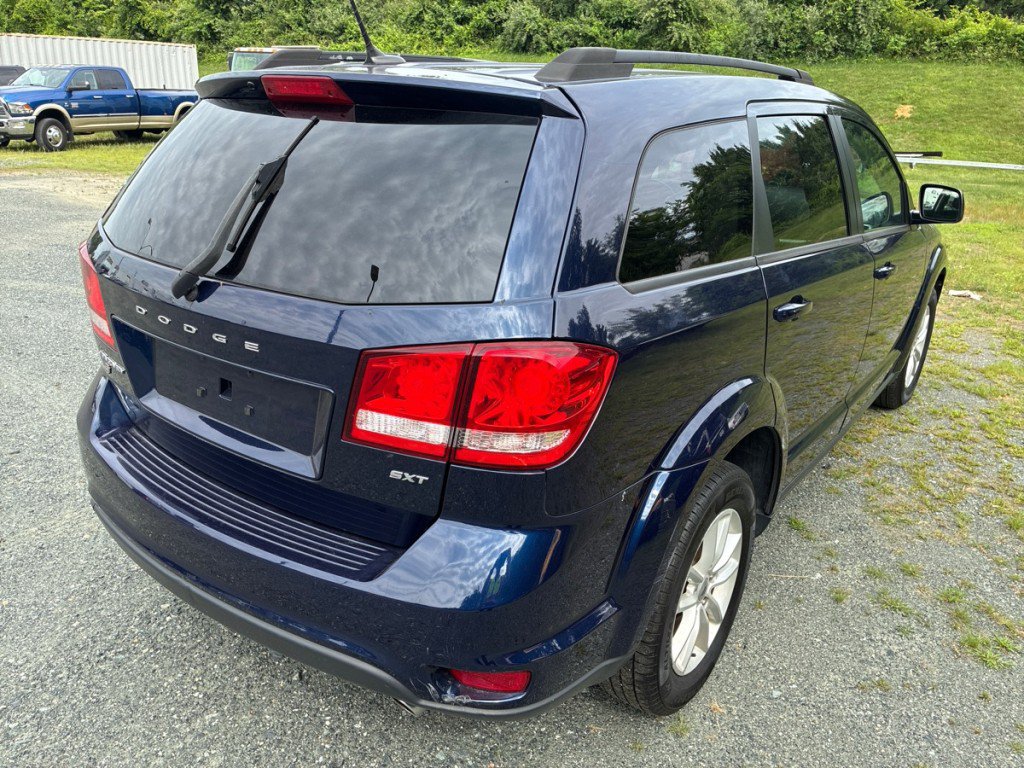 Used 2018 Dodge Journey SXT AWD/4WD image 3