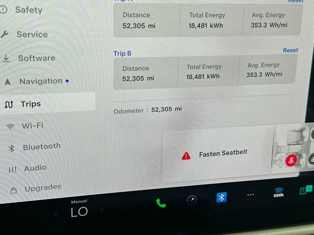 Used 2022 Tesla Model X image 31
