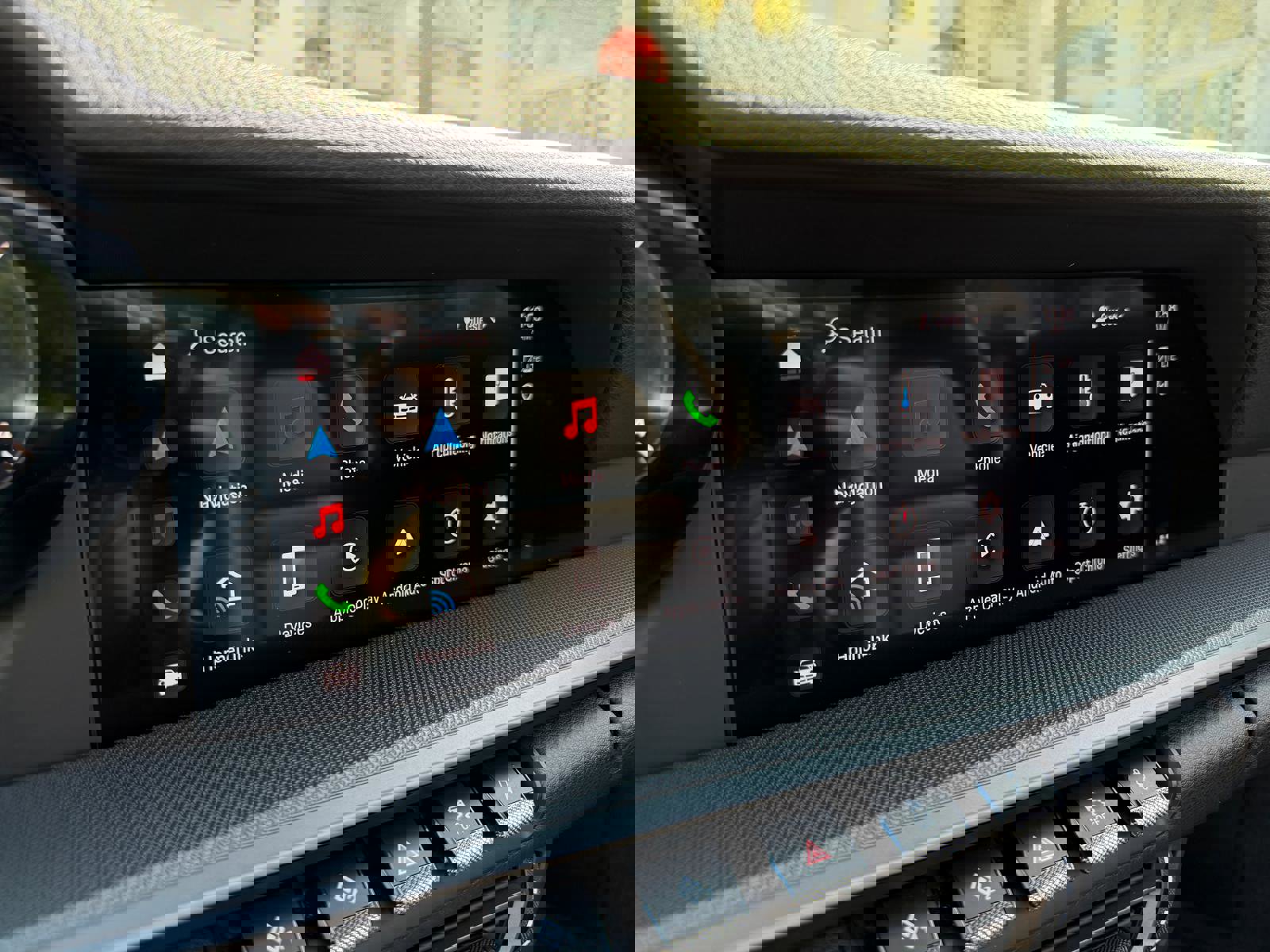 Used 2023 Porsche 911 Carrera image 39