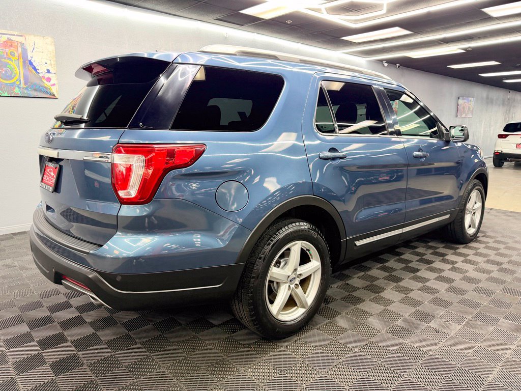 Used 2018 Ford Explorer XLT FWD image 15