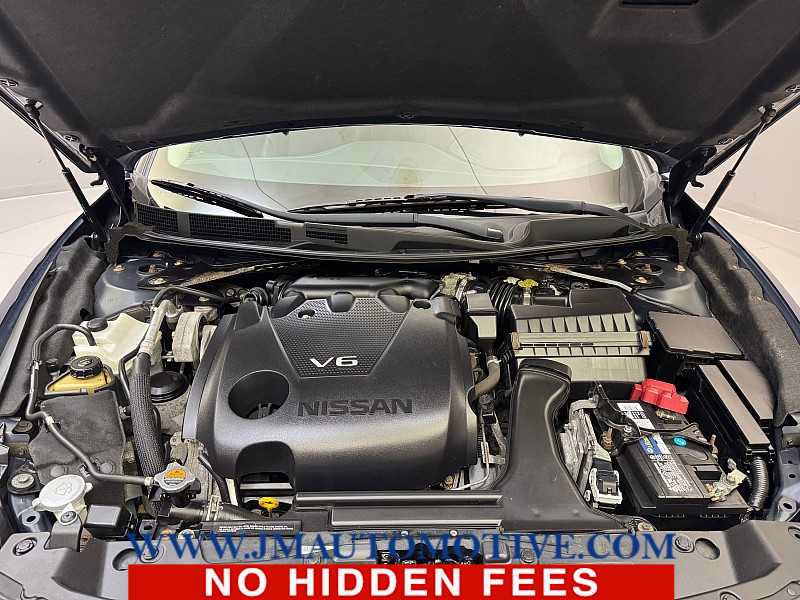 Used 2019 Nissan Maxima 3.5 SV w/ Floor Mat Group FWD image 8