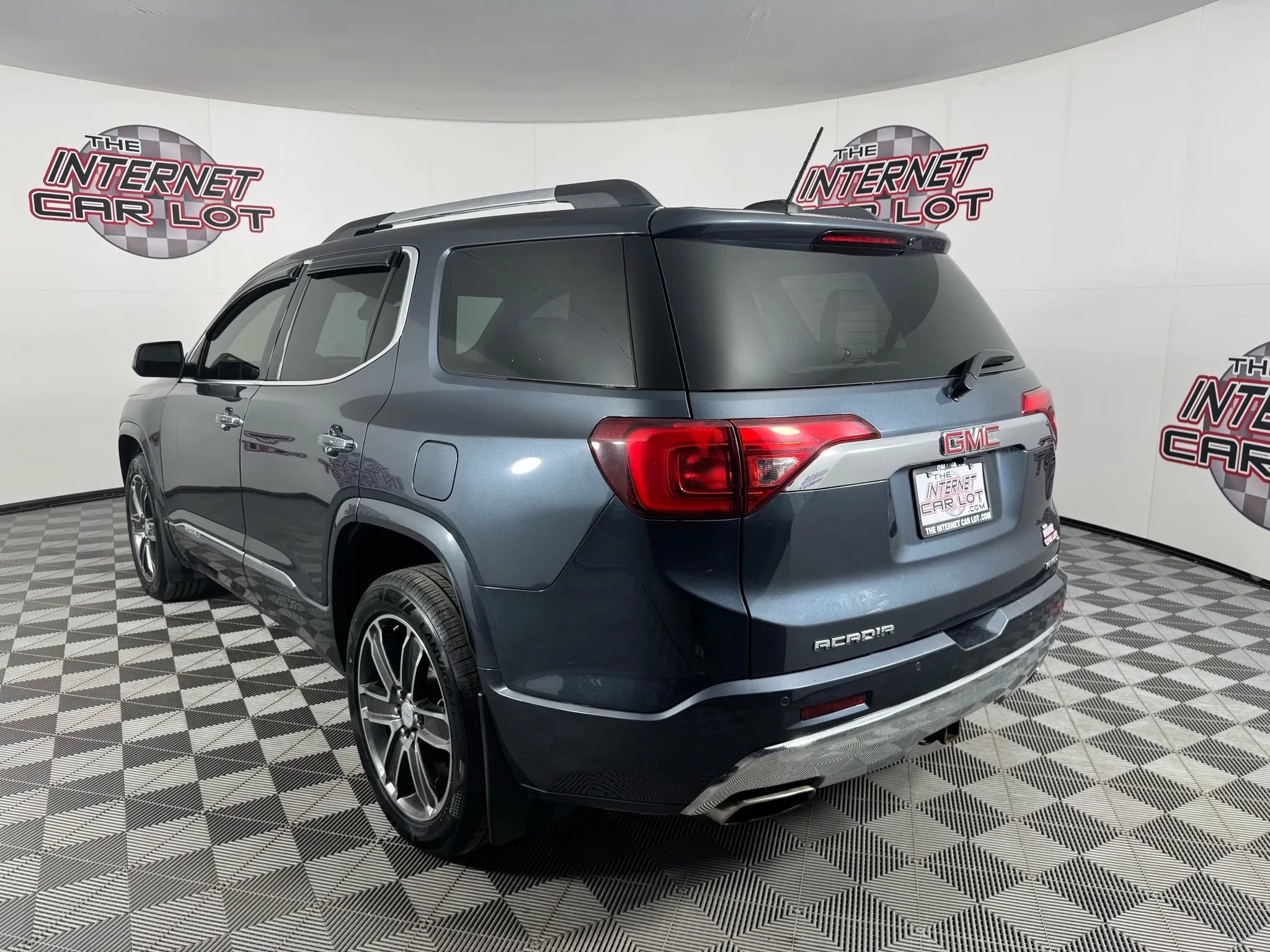 Used 2019 GMC Acadia Denali w/ Technology Package image 5