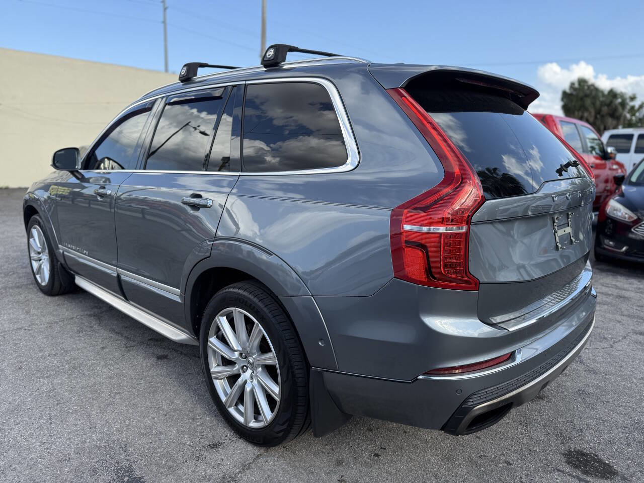 Used 2016 Volvo XC90 T6 Inscription w/ Vision Package AWD/4WD image 5
