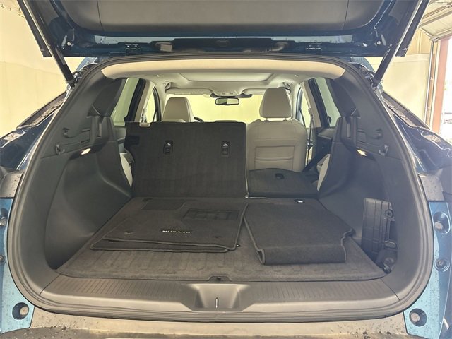 Certified 2025 Nissan Murano SL image 16