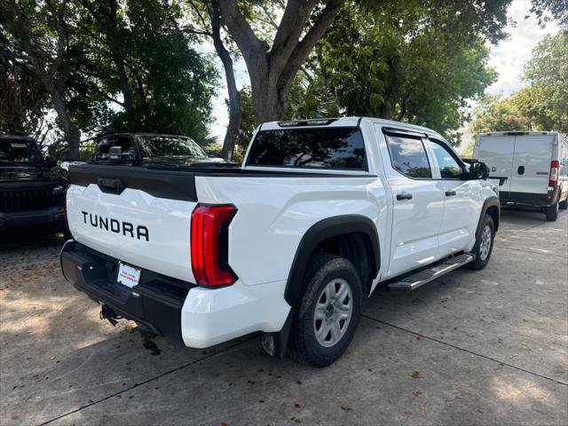 Used 2025 Toyota Tundra SR w/ SR Tow Package RWD image 4