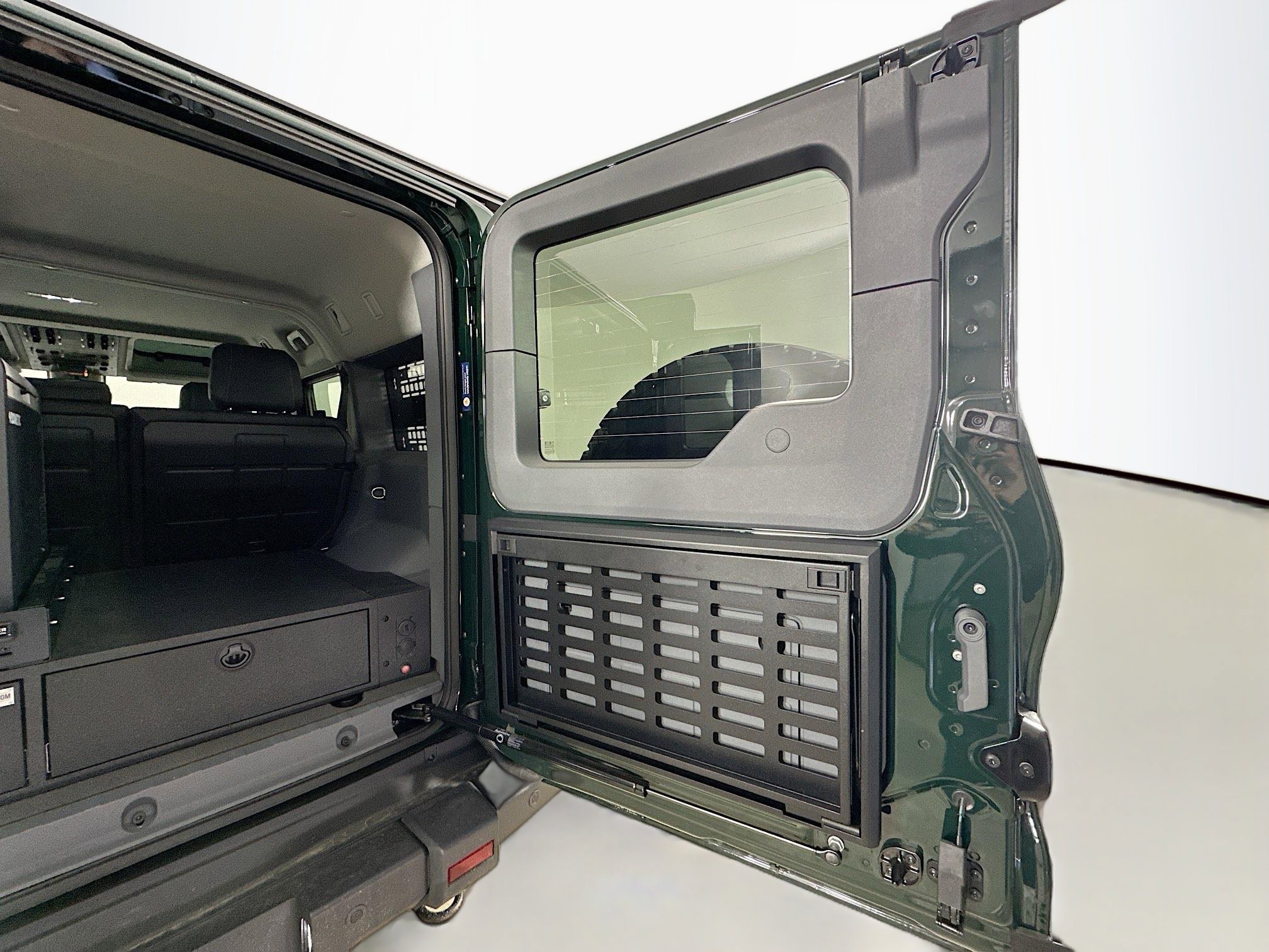 New 2025 INEOS Grenadier Station Wagon AWD/4WD image 44