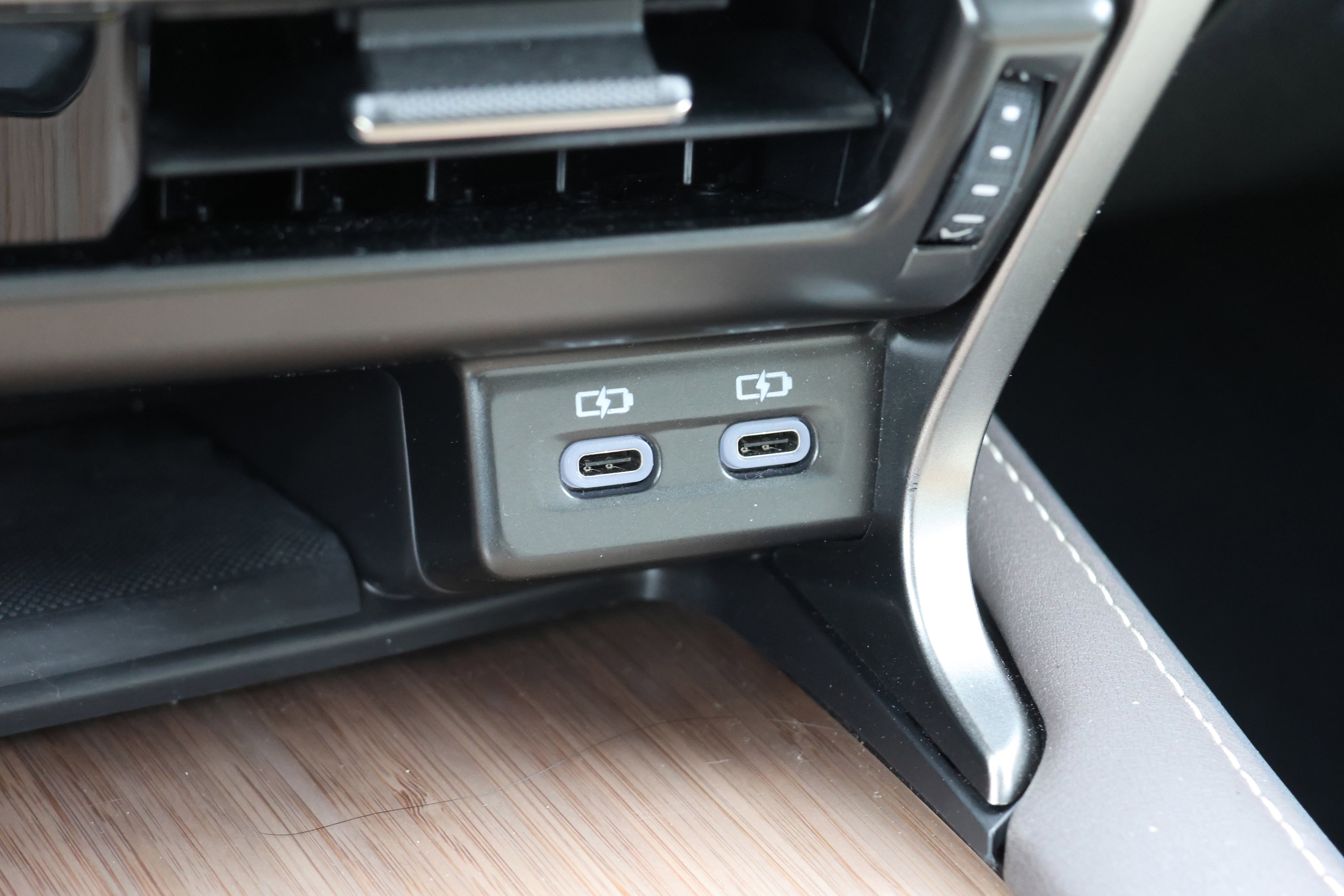 Used 2024 Lexus RX 350 Premium image 27