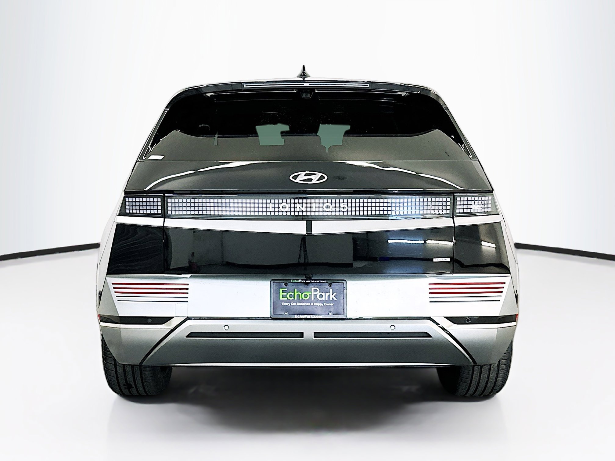 Used 2024 Hyundai Ioniq 5 Limited image 7