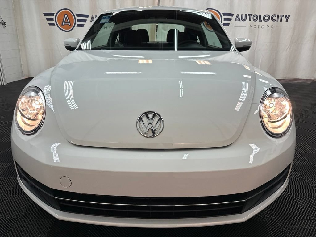 Used 2019 Volkswagen Beetle 2.0T S FWD image 3