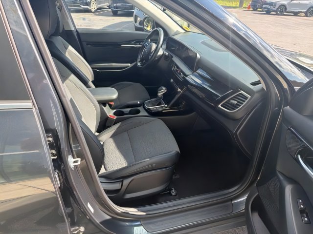 Certified 2024 Kia Seltos S AWD/4WD image 11