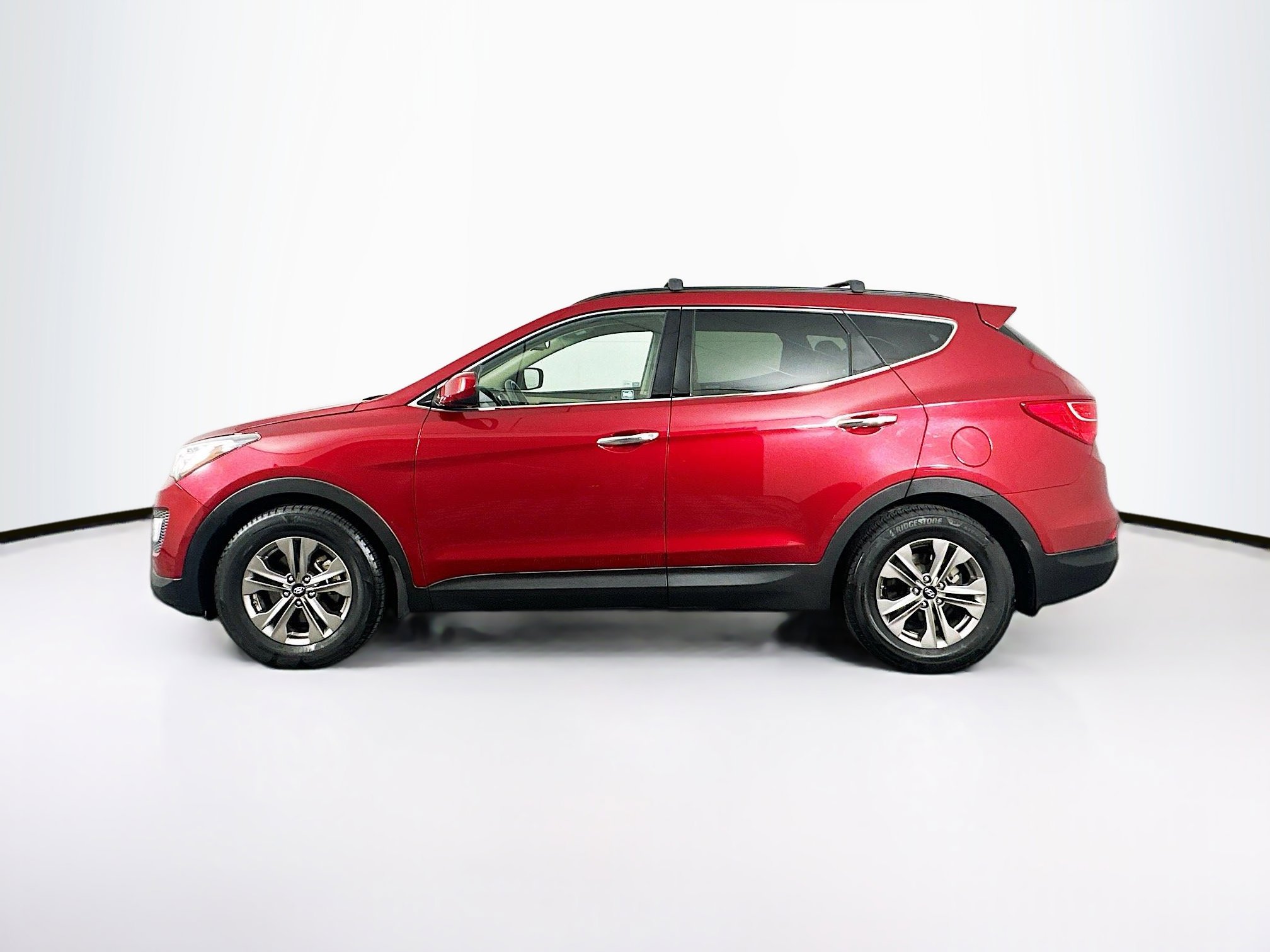 Used 2015 Hyundai Santa Fe Sport w/ Option Group 02 FWD image 4
