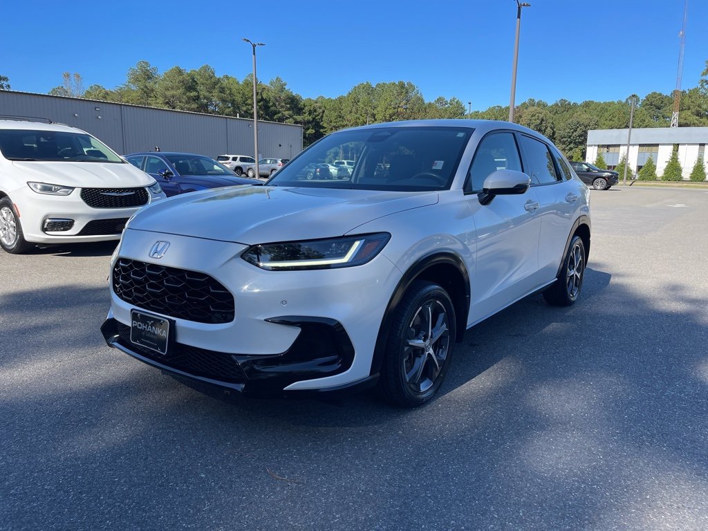 Certified 2023 Honda HR-V EX-L image 2