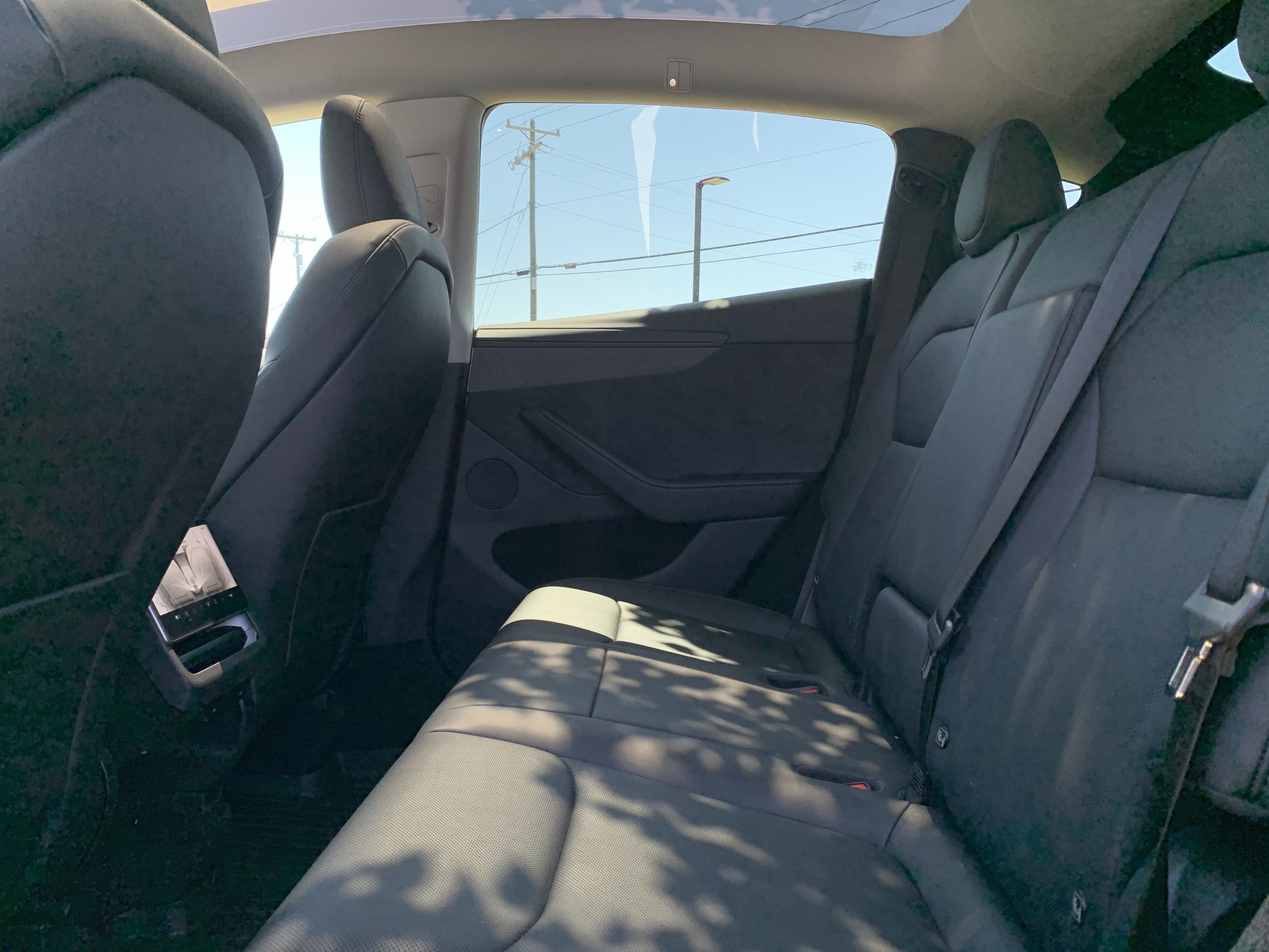Used 2026 Tesla Model Y AWD image 32