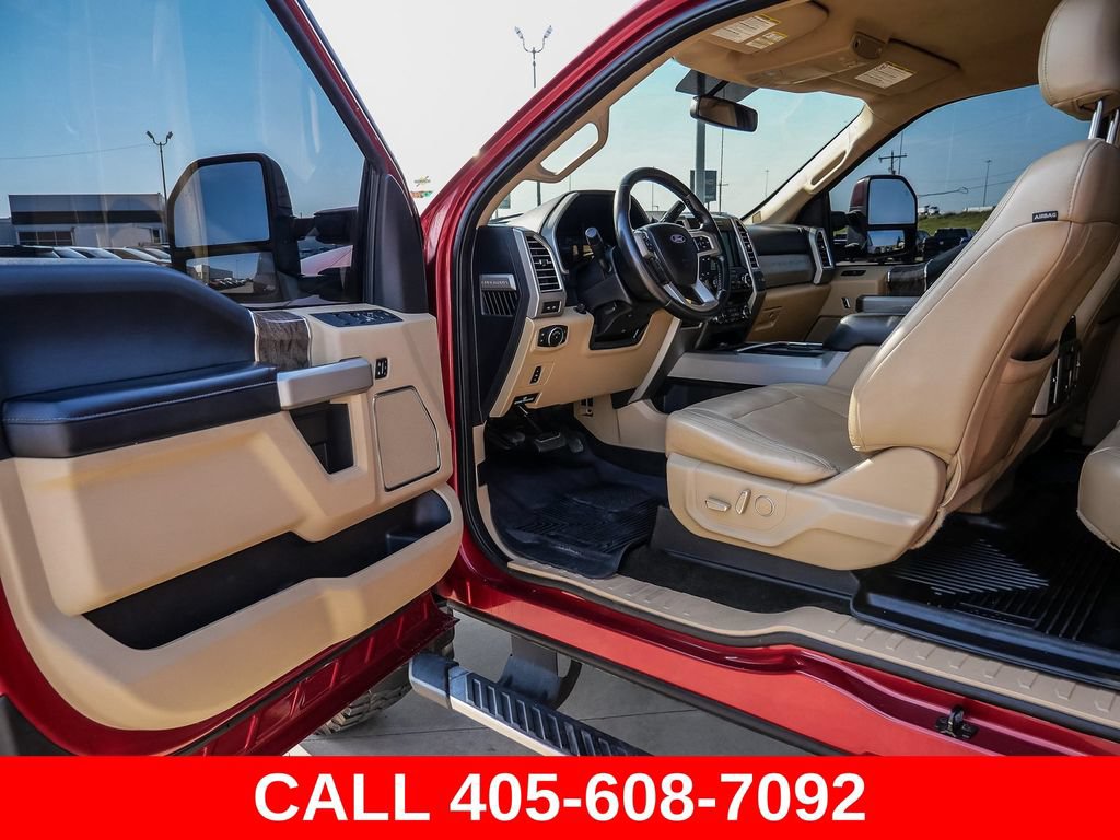 Used 2017 Ford F250 Lariat w/ Lariat Value Package AWD/4WD image 25